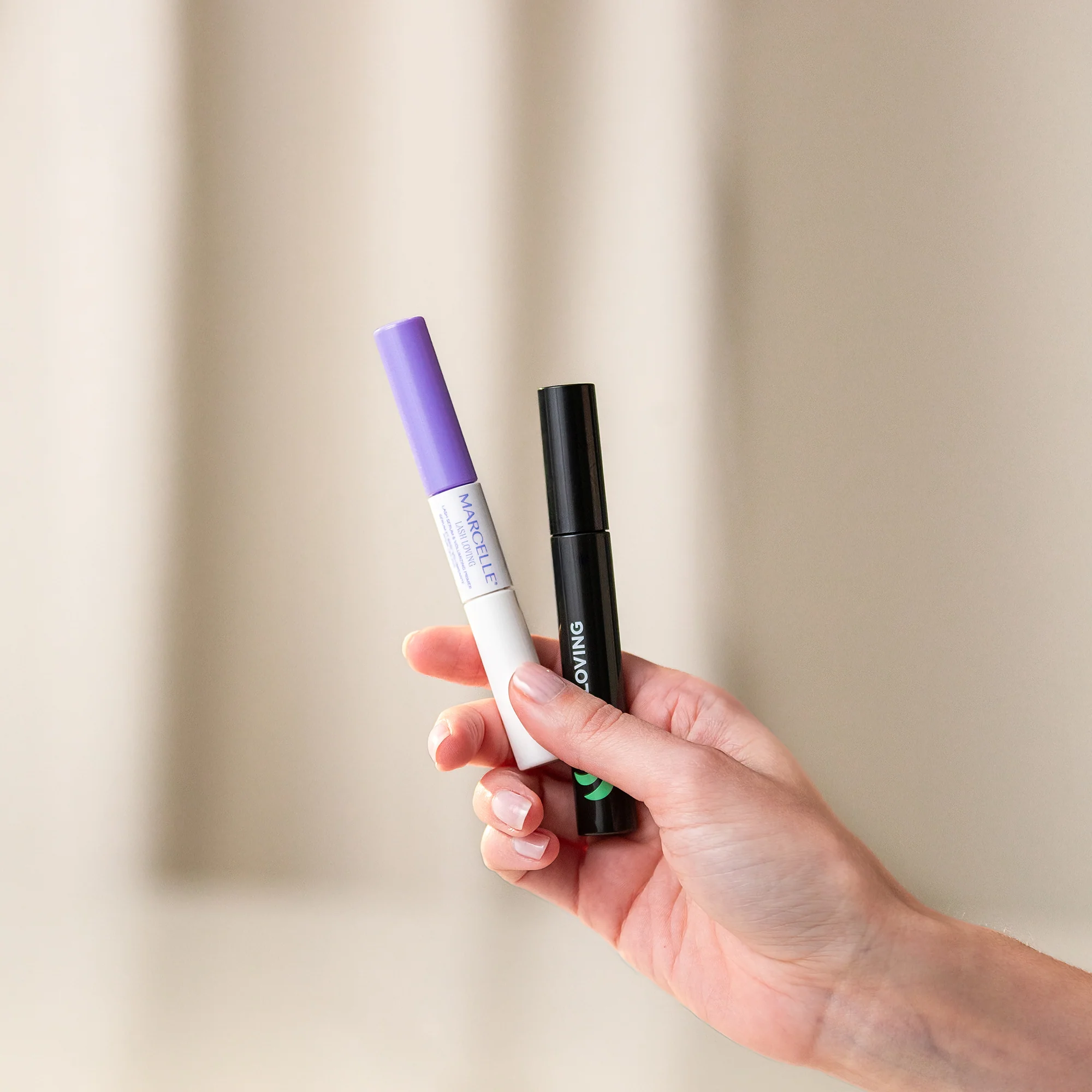 Sérum et base volumisante pour les cils Lash Loving - Image 5